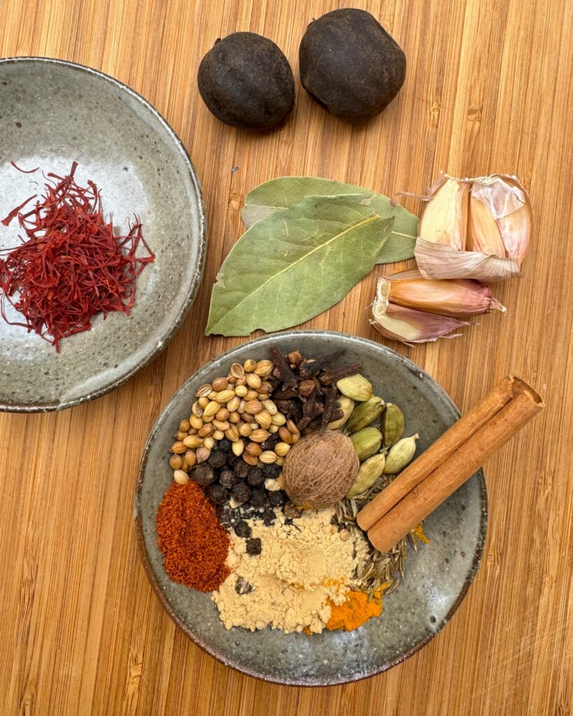 whole spices for chicken machboos