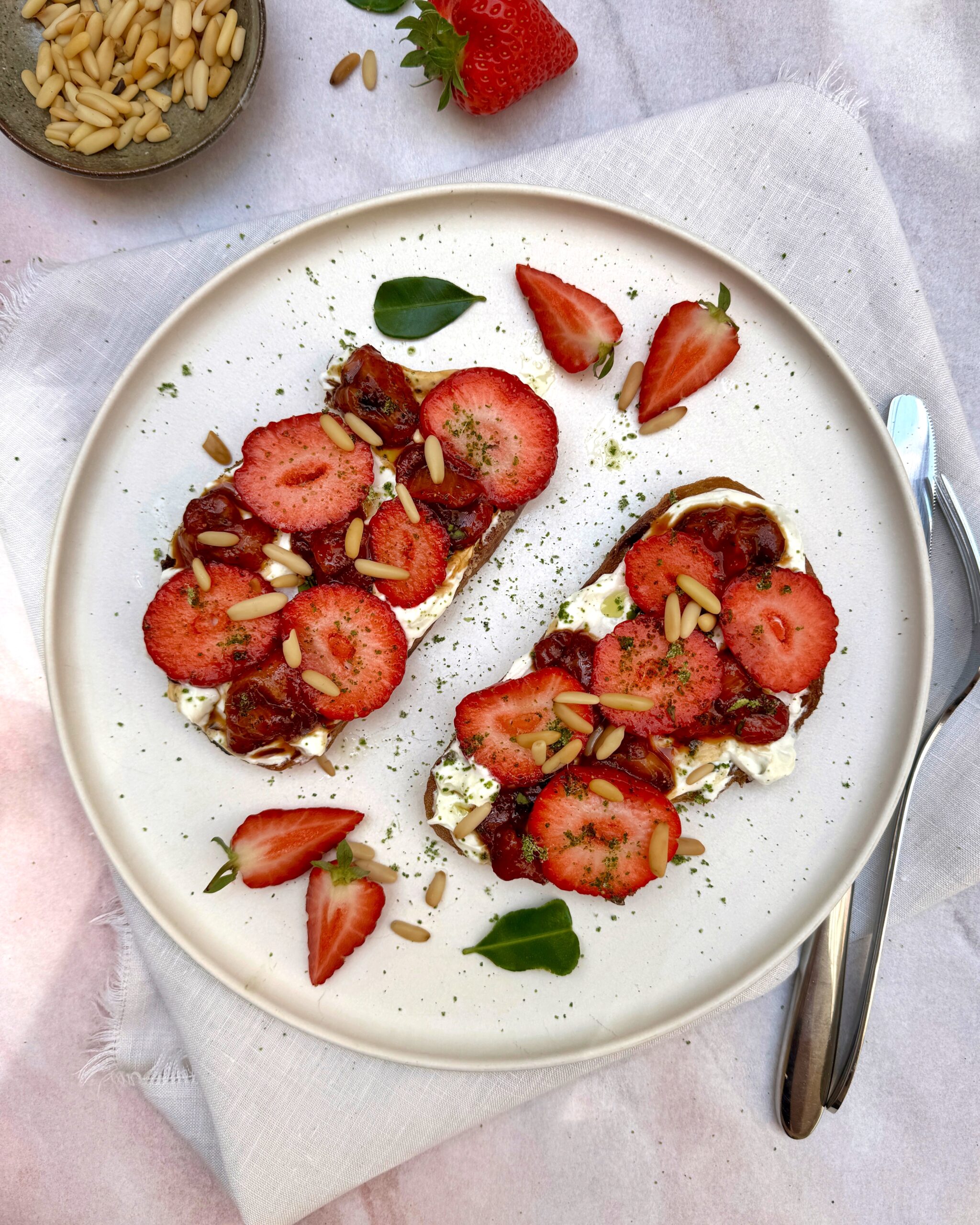 sourdough toasts with whipped ricotta, makrut lime sugar and strawberries