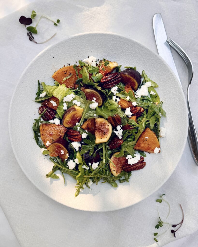 Salad with roasted butternut squash, figs, pecans and feta